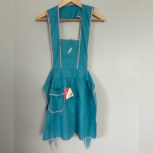 Vintage Fruit of the Loom Blue  Apron. NEW with original vintage tag